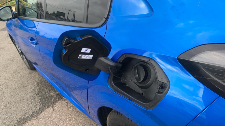 Peugeot 208 1.2 PureTech 100 Allure Premium 5dr Petrol Hatchback